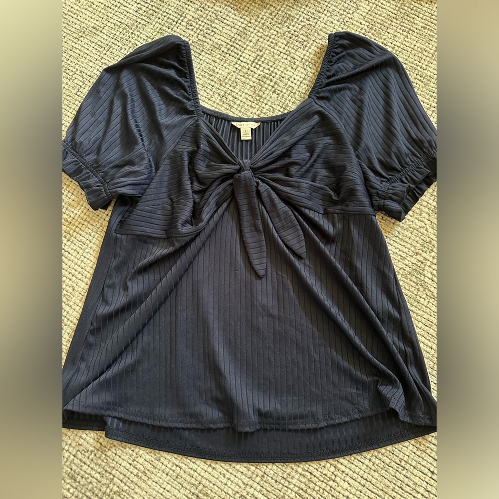 Navy blue top